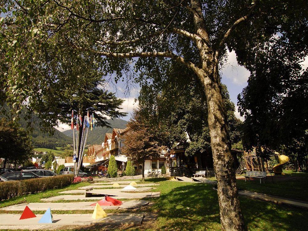 Hotel Loewenhof Bressanone Eksteriør bilde