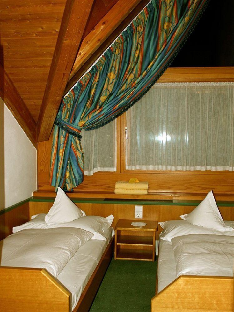 Hotel Loewenhof Bressanone Eksteriør bilde