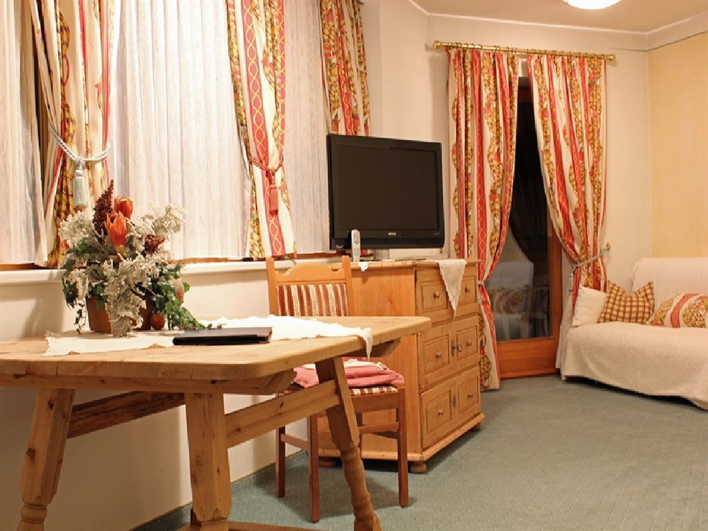 Hotel Loewenhof Bressanone Eksteriør bilde